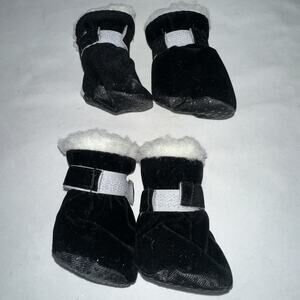 Snow Boots for Dogs Black Booties for Small Dogs fur lined rubber soles Size: M
